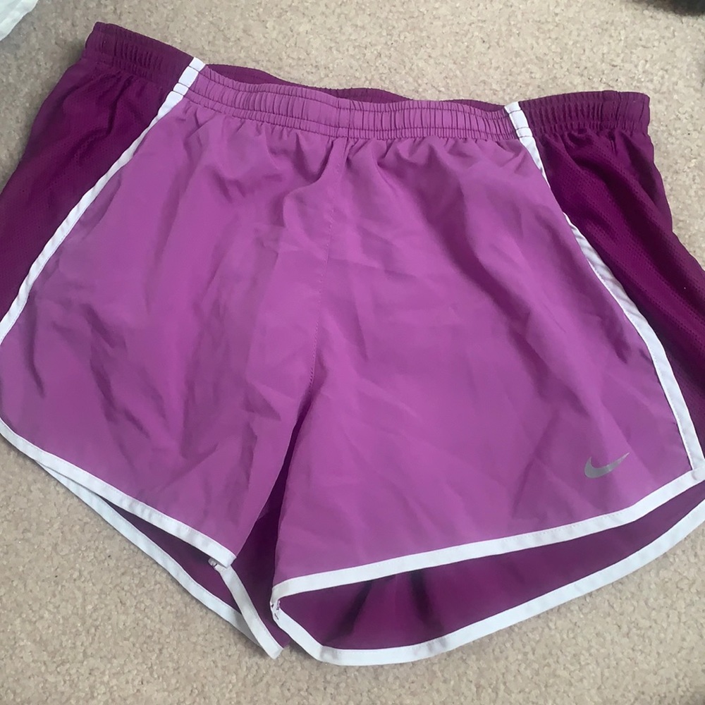 Nike women’s shorts